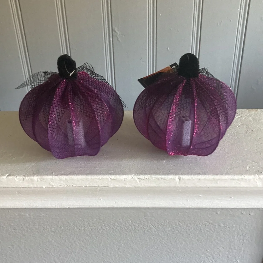 NWT- 2- Elegant Purple Lace Covered Light Up LED Halloween Pumpkin Decorations